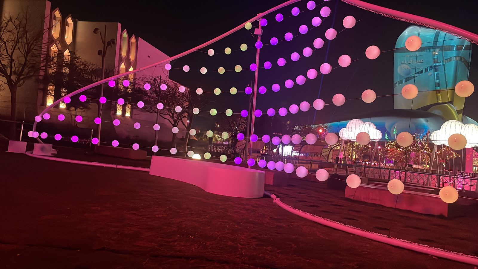 Rhythm of Sand light installation